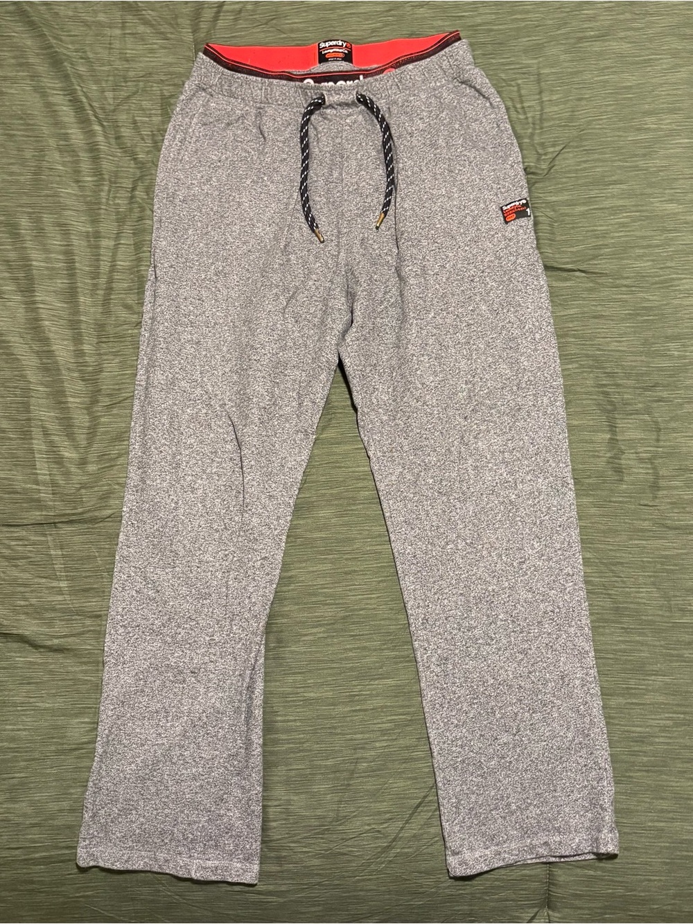 Superdry Men’s Straight Leg drawstring sweatpants - Picture 2 of 5
